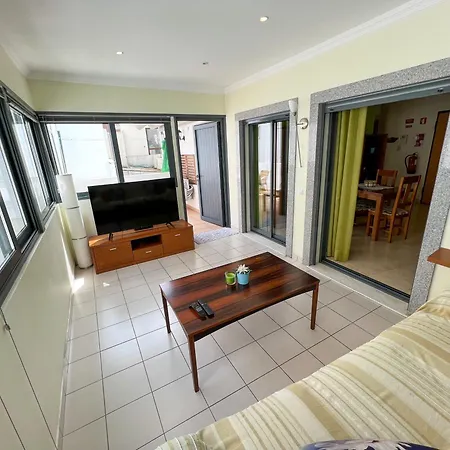 T1s - Center Apartman *