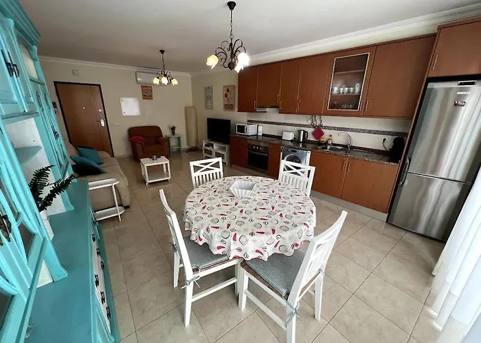 T1s - Center Портиман